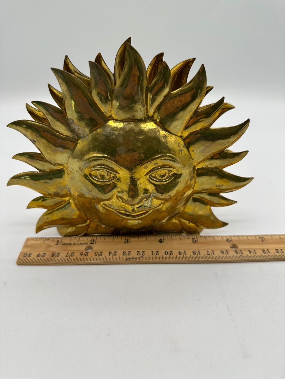 Golden Sunshine Face Metal Napkin / Letter Holder - Picture 8 of 11